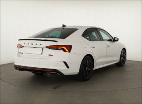 Škoda Octavia - 2023