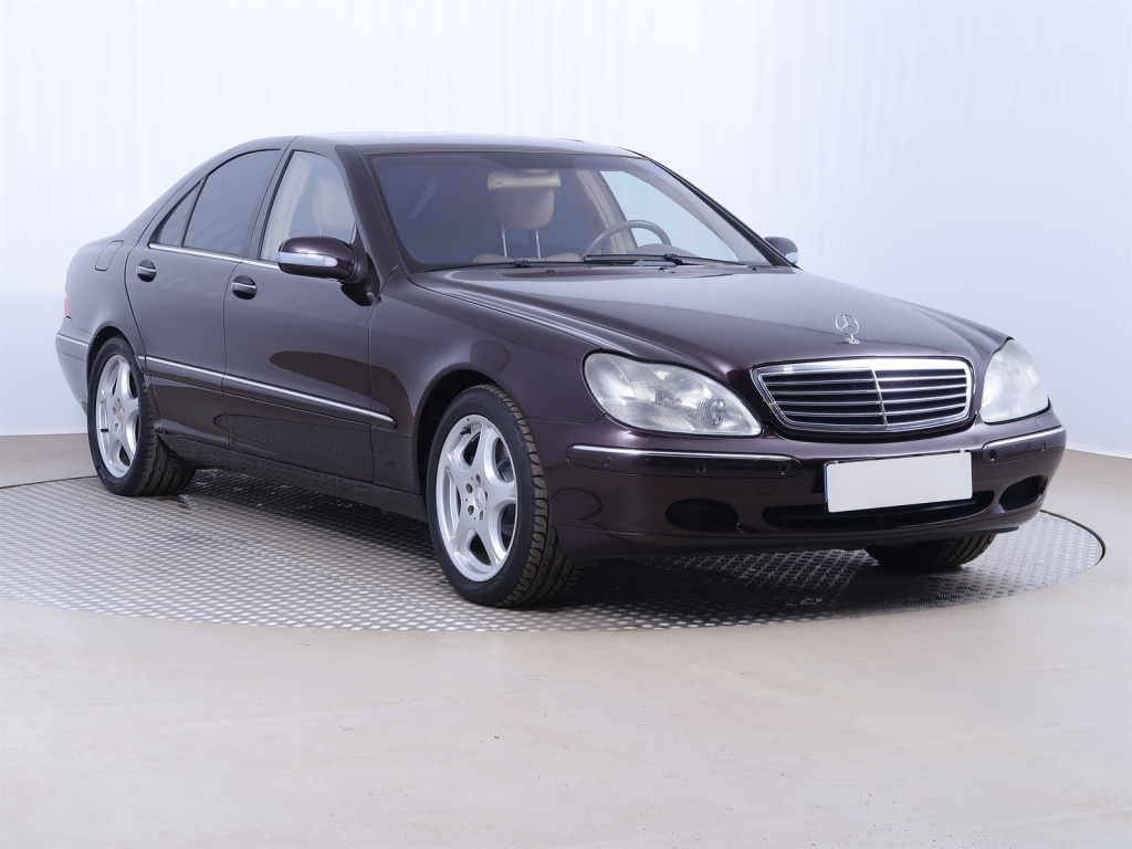 Mercedes-Benz S