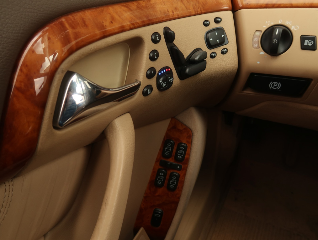 Mercedes-Benz S