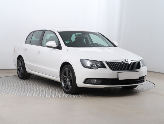 Škoda Superb 2013