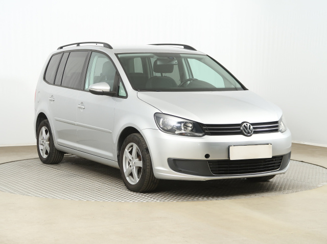 Volkswagen Touran, 2013