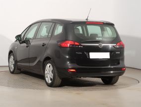 Opel Zafira - 2016