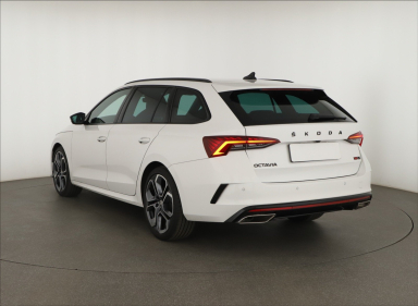 Škoda Octavia - 2024
