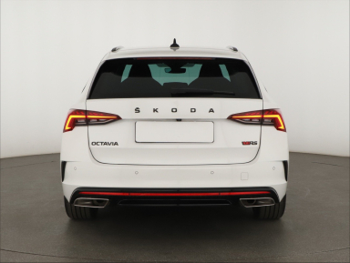 Škoda Octavia - 2024