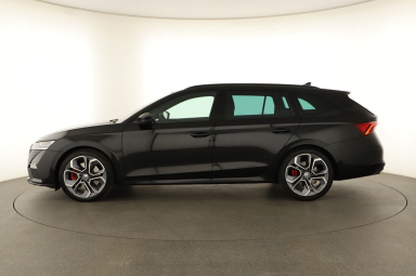 Škoda Octavia - 2024