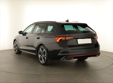 Škoda Octavia - 2024