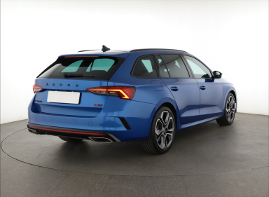 Škoda Octavia - 2024