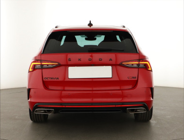 Škoda Octavia - 2024