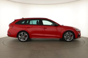 Škoda Octavia - 2024