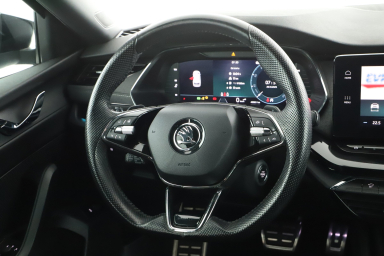 Škoda Octavia - 2024