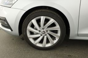 Škoda Octavia - 2024