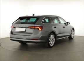 Škoda Octavia - 2024