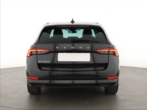 Škoda Octavia - 2024