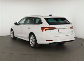 Škoda Octavia - 2024