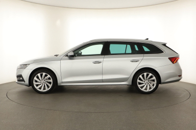 Škoda Octavia - 2024