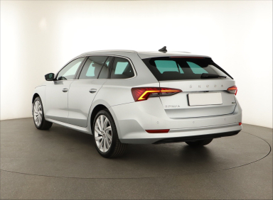 Škoda Octavia - 2024