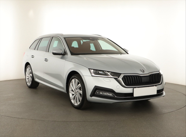 Škoda Octavia 2024