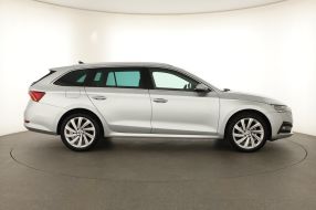 Škoda Octavia - 2024