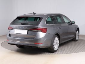 Škoda Octavia - 2024