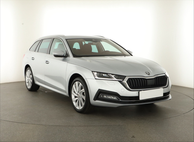 Škoda Octavia 2024