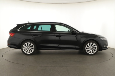Škoda Octavia - 2024
