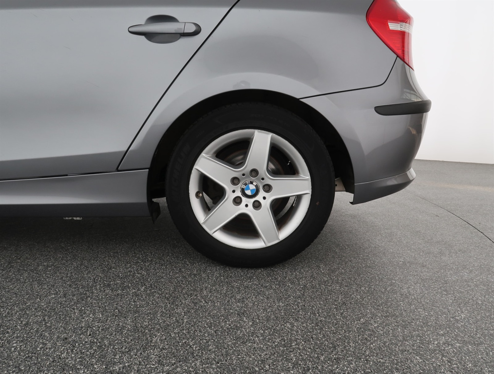 BMW 1