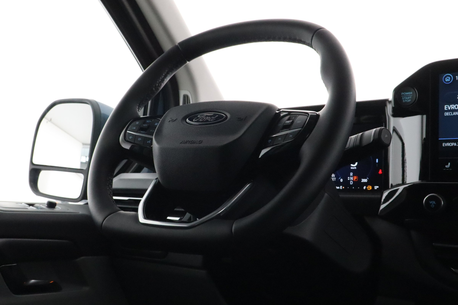 Ford Tourneo Custom - 2025