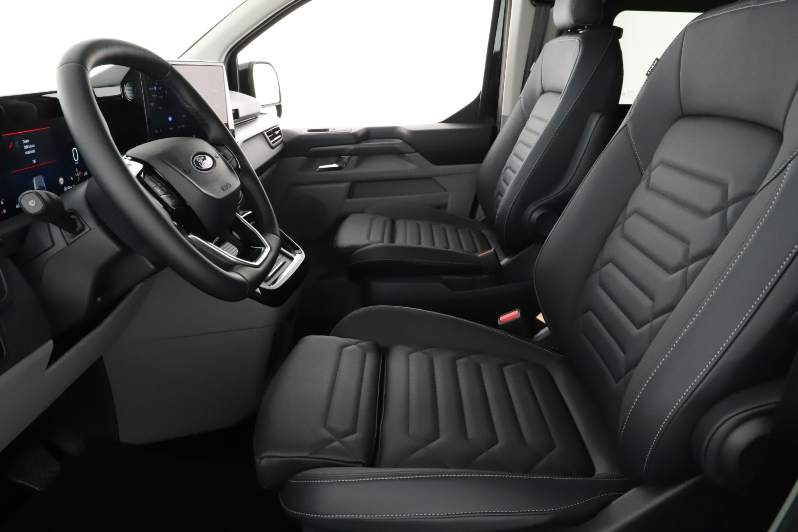 Ford Tourneo Custom - 2025