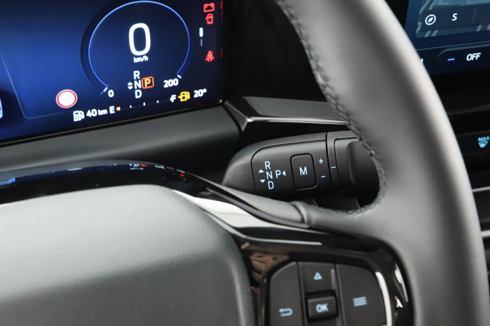 Ford Tourneo Custom - 2025