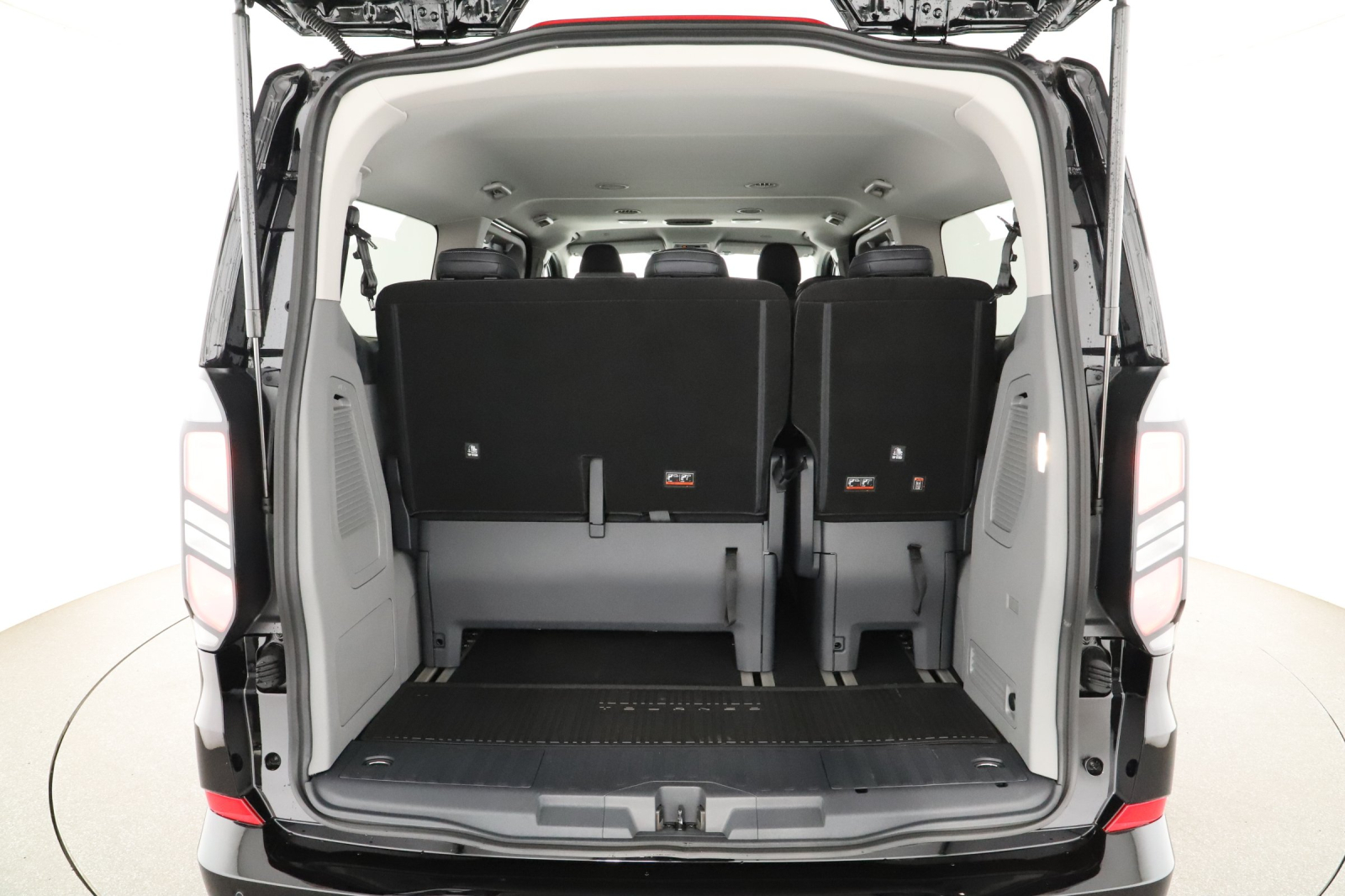 Ford Tourneo Custom - 2025