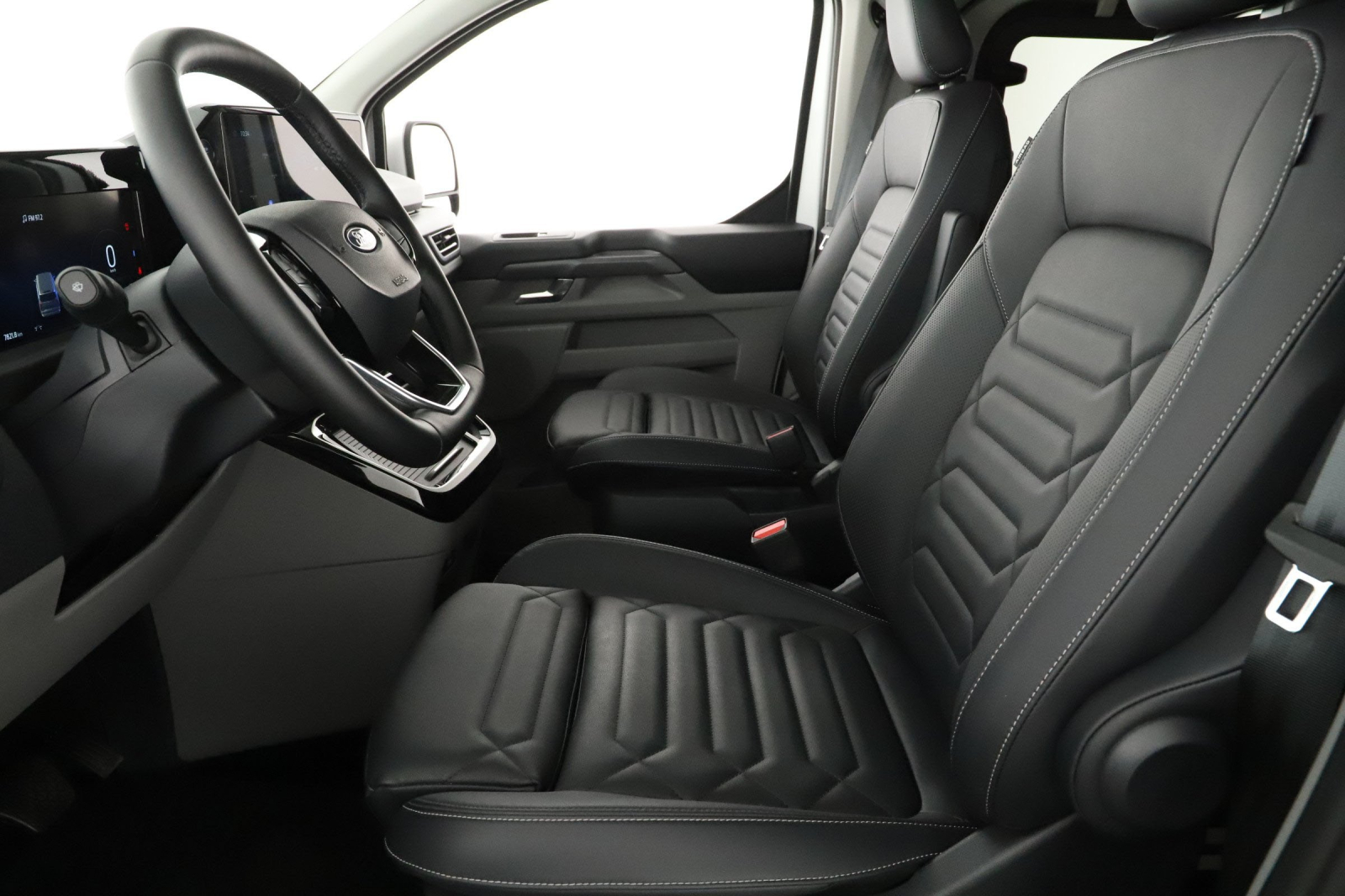 Ford Tourneo Custom - 2025