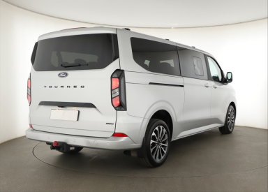 Ford Tourneo Custom - 2025