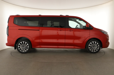 Ford Tourneo Custom - 2025