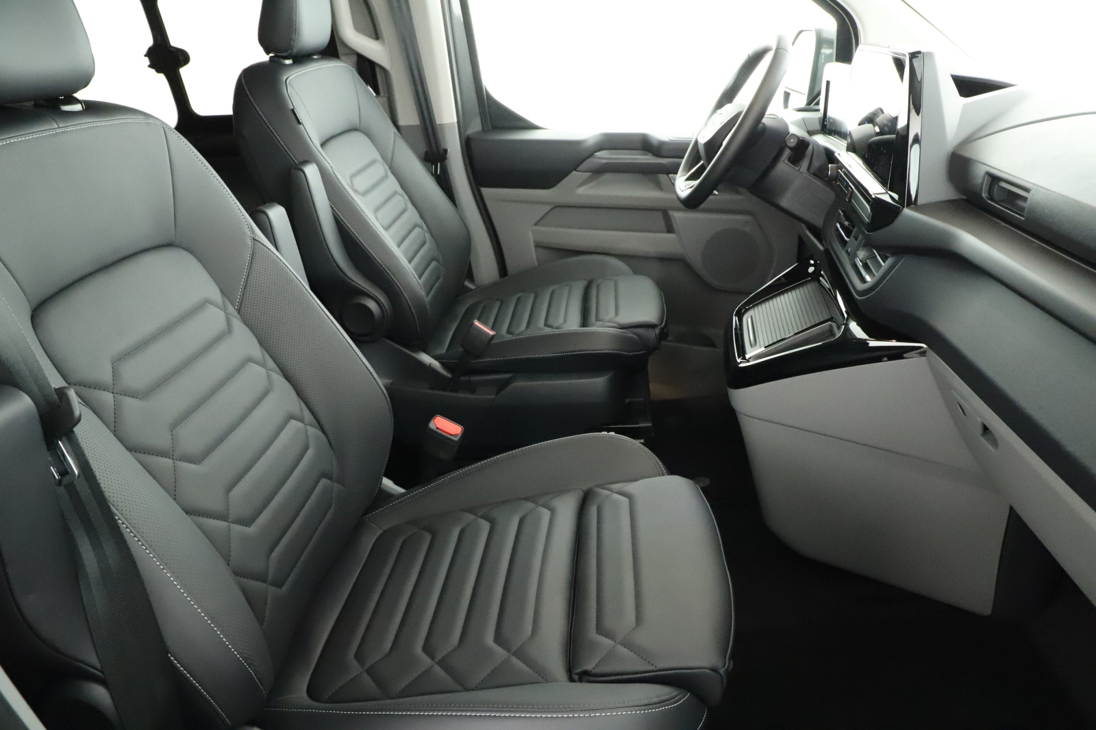 Ford Tourneo Custom - 2025