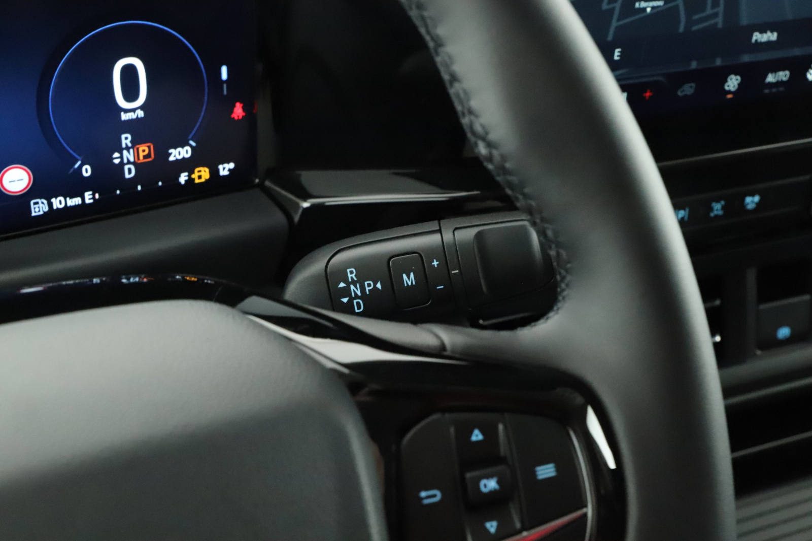 Ford Tourneo Custom - 2025