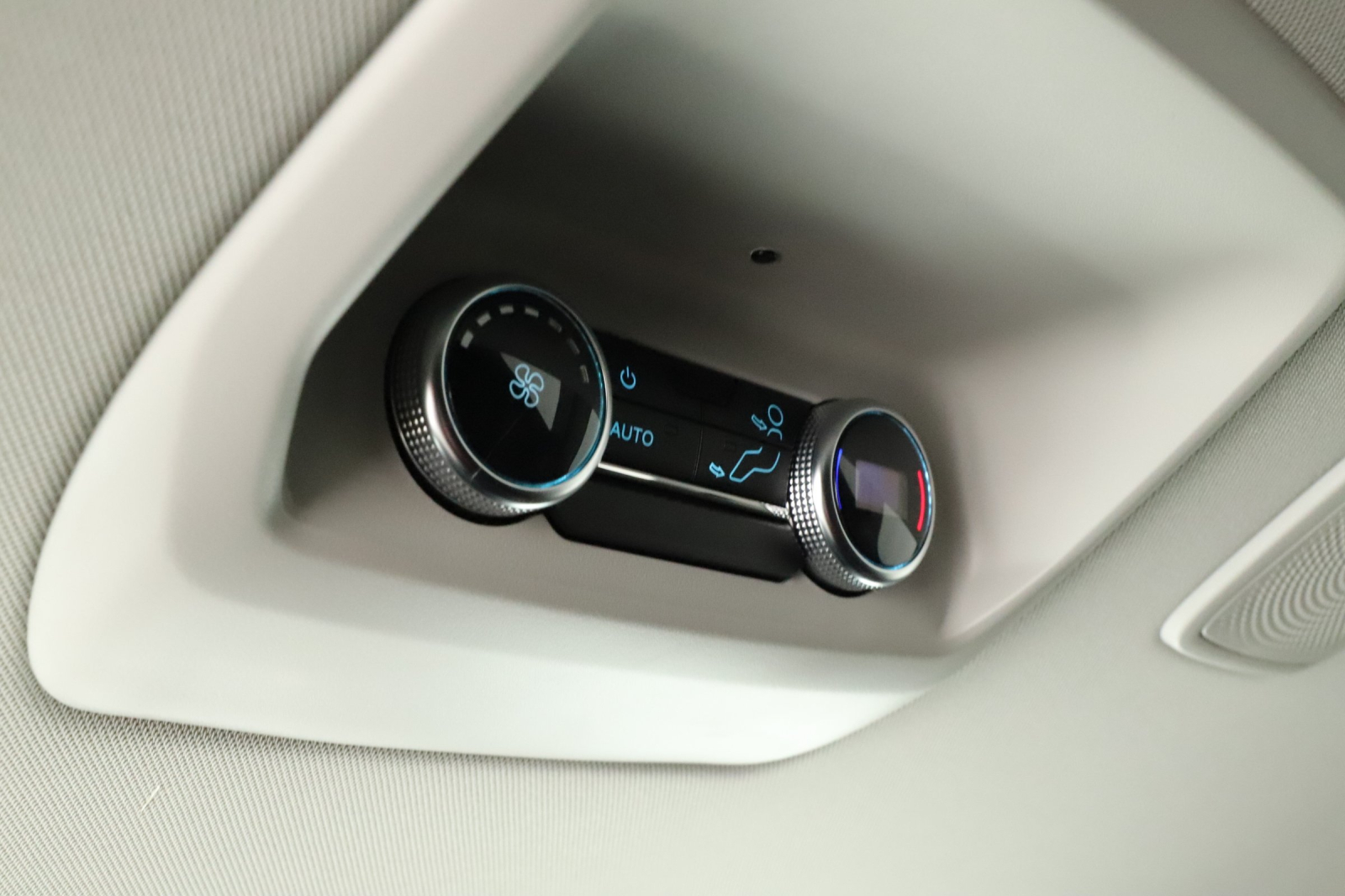 Ford Tourneo Custom - 2025