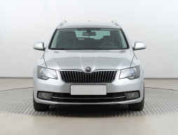 Škoda Superb 2015