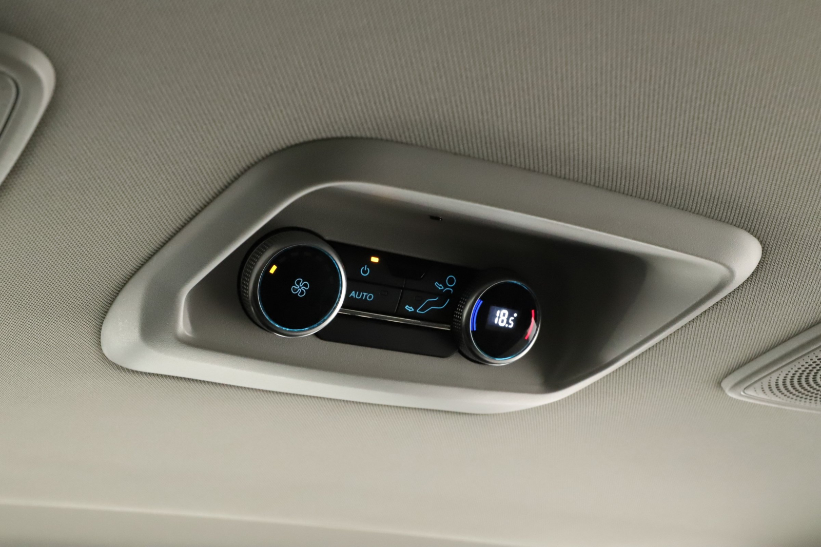 Ford Tourneo Custom - 2024