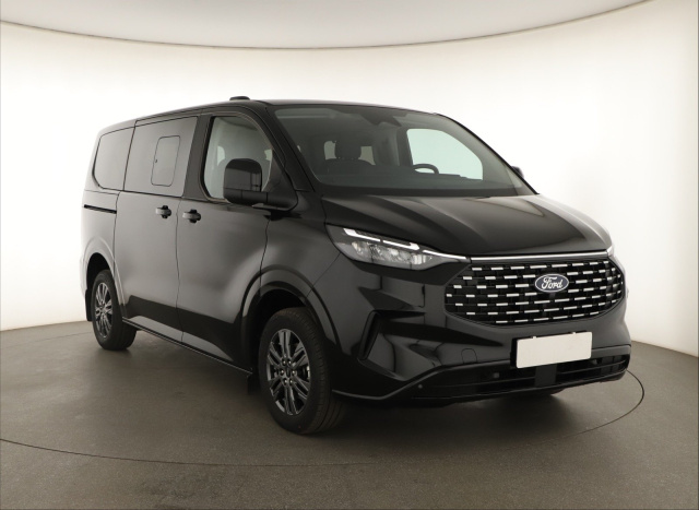 Ford Tourneo Custom 2024