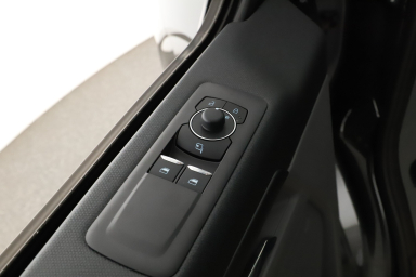 Ford Tourneo Custom - 2025