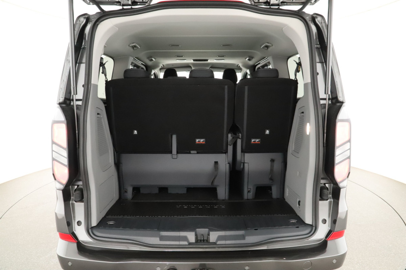 Ford Tourneo Custom, 2025