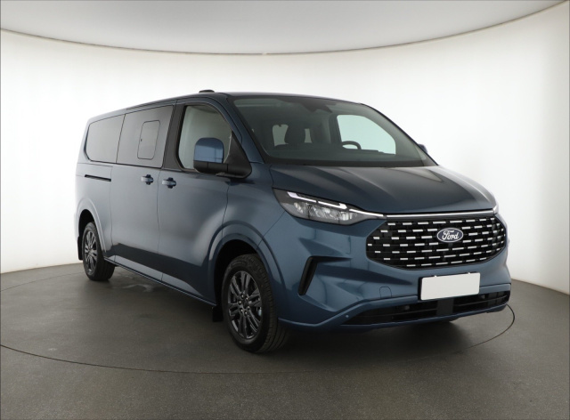 Ford Tourneo Custom 2024