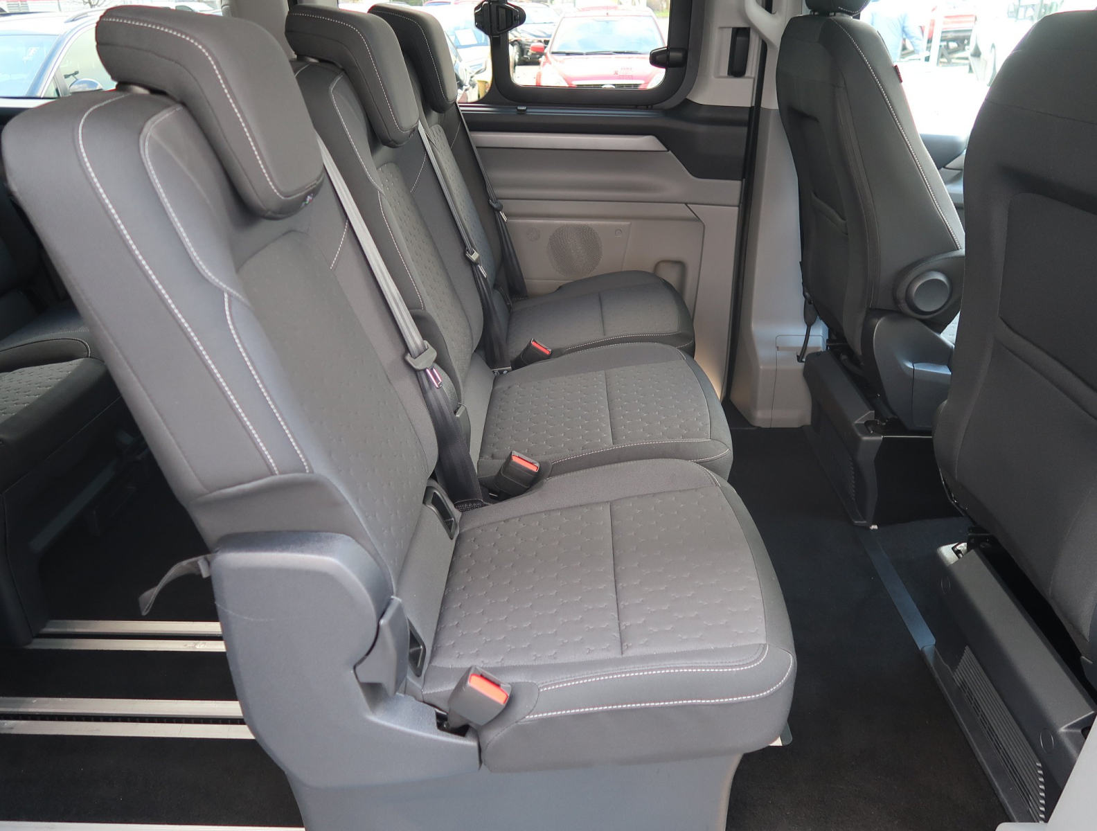 Ford Tourneo Custom - 2024