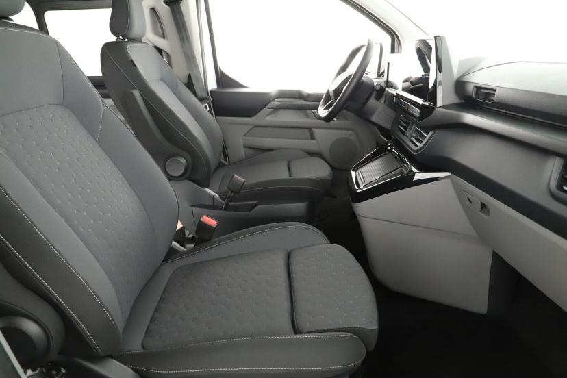 Ford Tourneo Custom, 2025