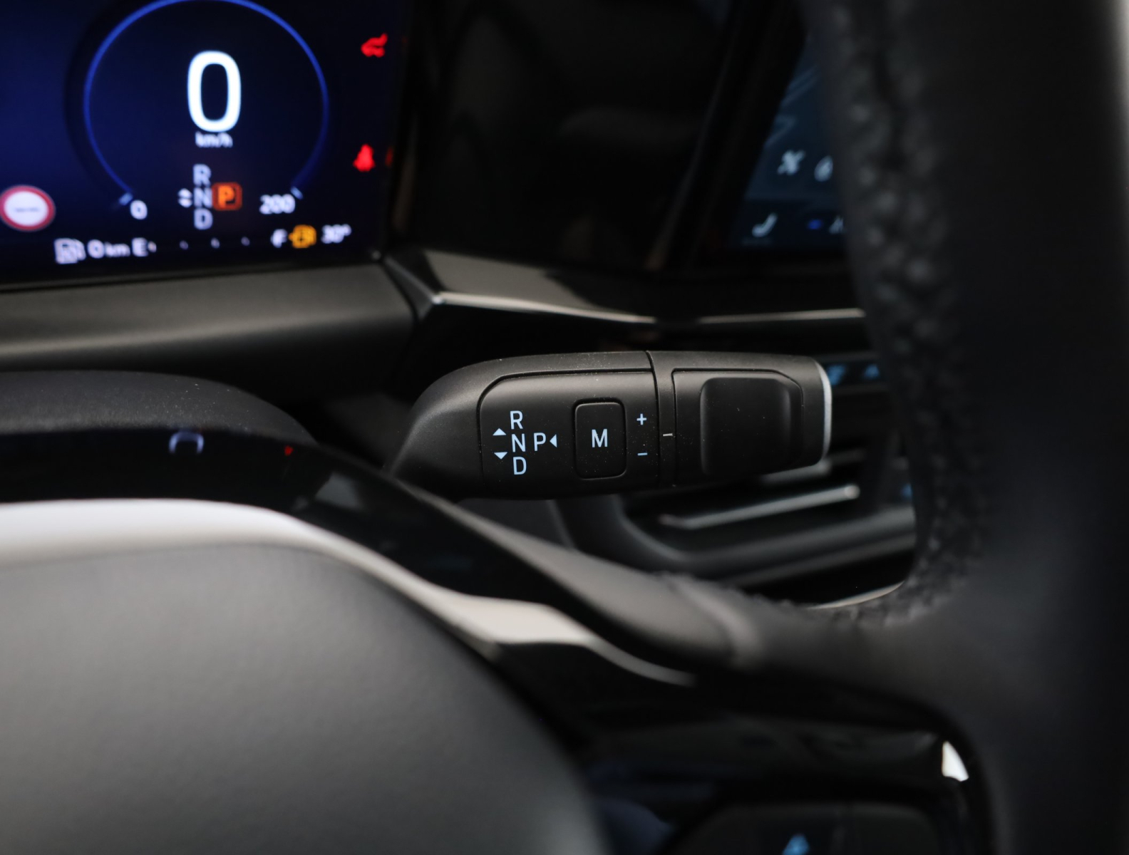 Ford Tourneo Custom - 2025