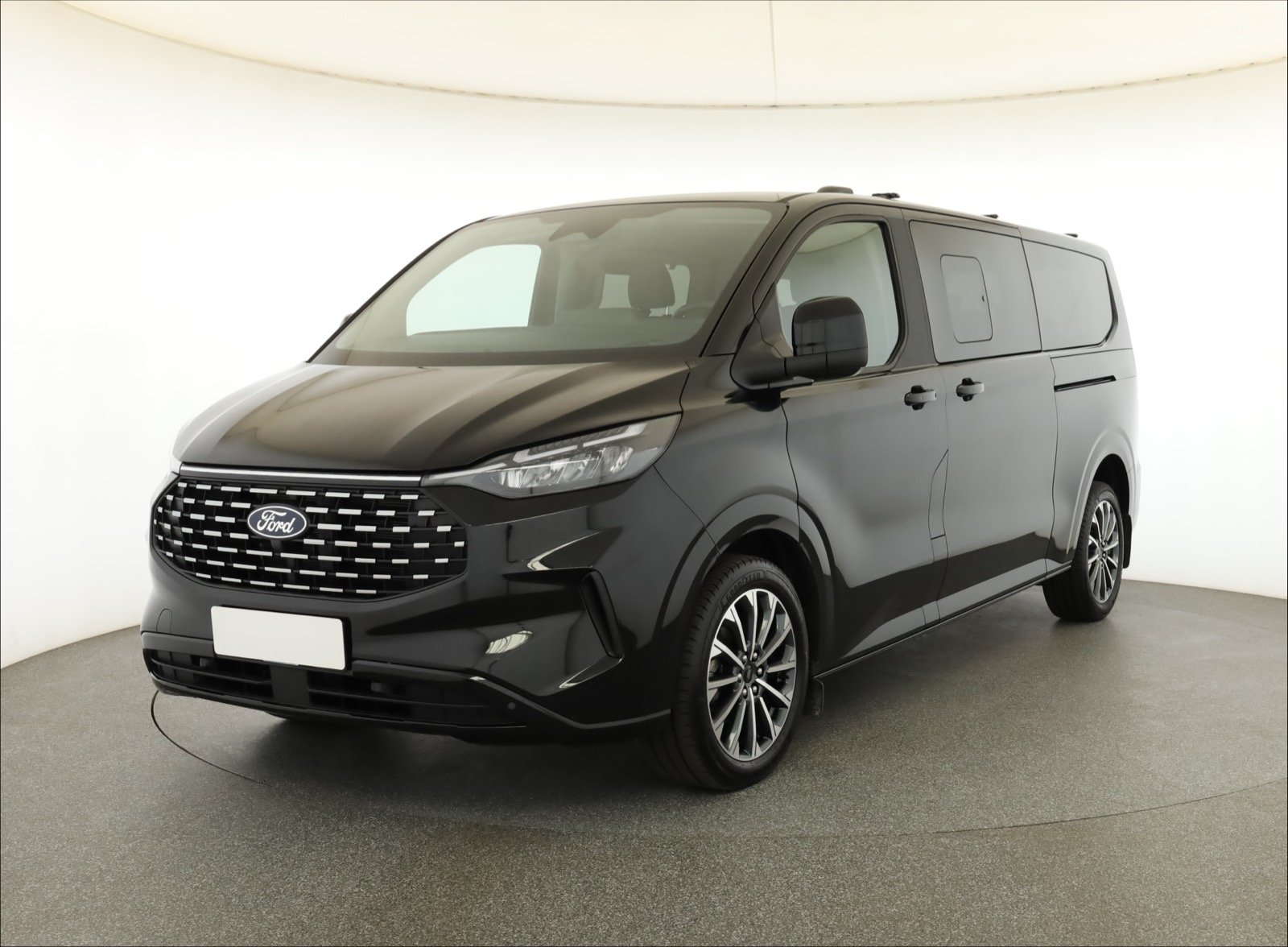 Ford Tourneo Custom - 2025
