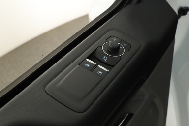 Ford Tourneo Custom - 2025