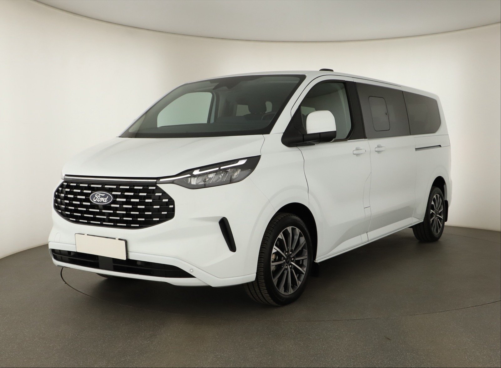 Ford Tourneo Custom - 2025