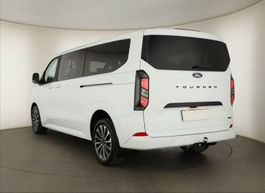 Ford Tourneo Custom - 2025