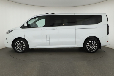 Ford Tourneo Custom - 2025